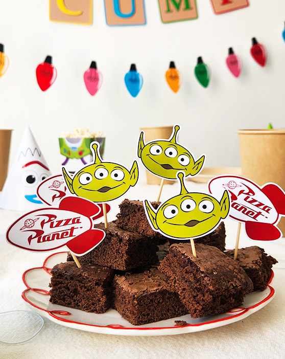 Pack x12 Toppers Toy Story Aliens + Pizza Planet